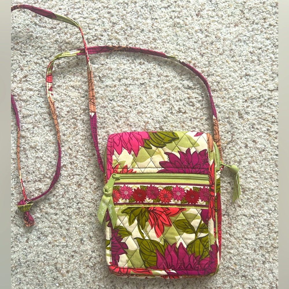 Vera Bradley mini hipster in Hello Dahlia